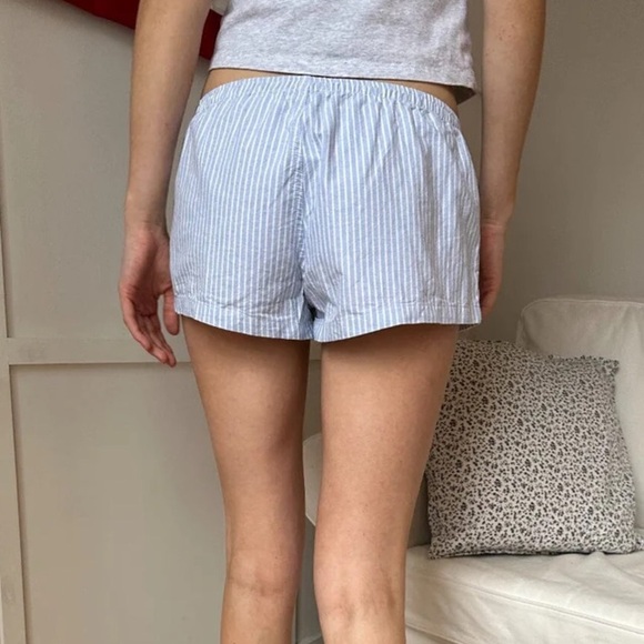 Brandy Melville Women’s Keira Pajama Short Stripes Small Medium - Picture 2 of 10